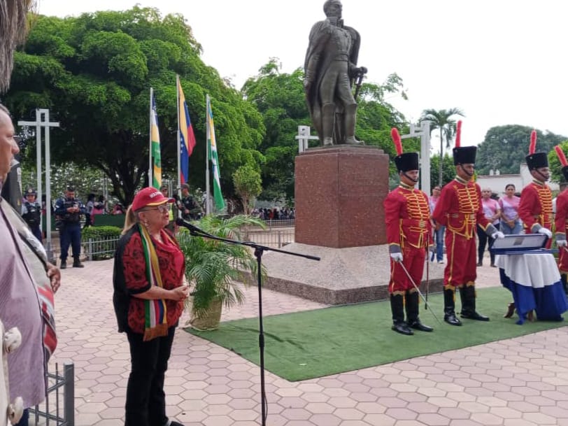 Acto en conmemoración a los 206 años de la visita del Libertador Simón Bolívar a la Villa de Camaguán. #SomosPuebloUnido @NicolasMaduro @MPPEDUCACION @_LaAvanzadora @Gob_Guarico @josemvasquez @CDCEGuarico @EliasEducacion1