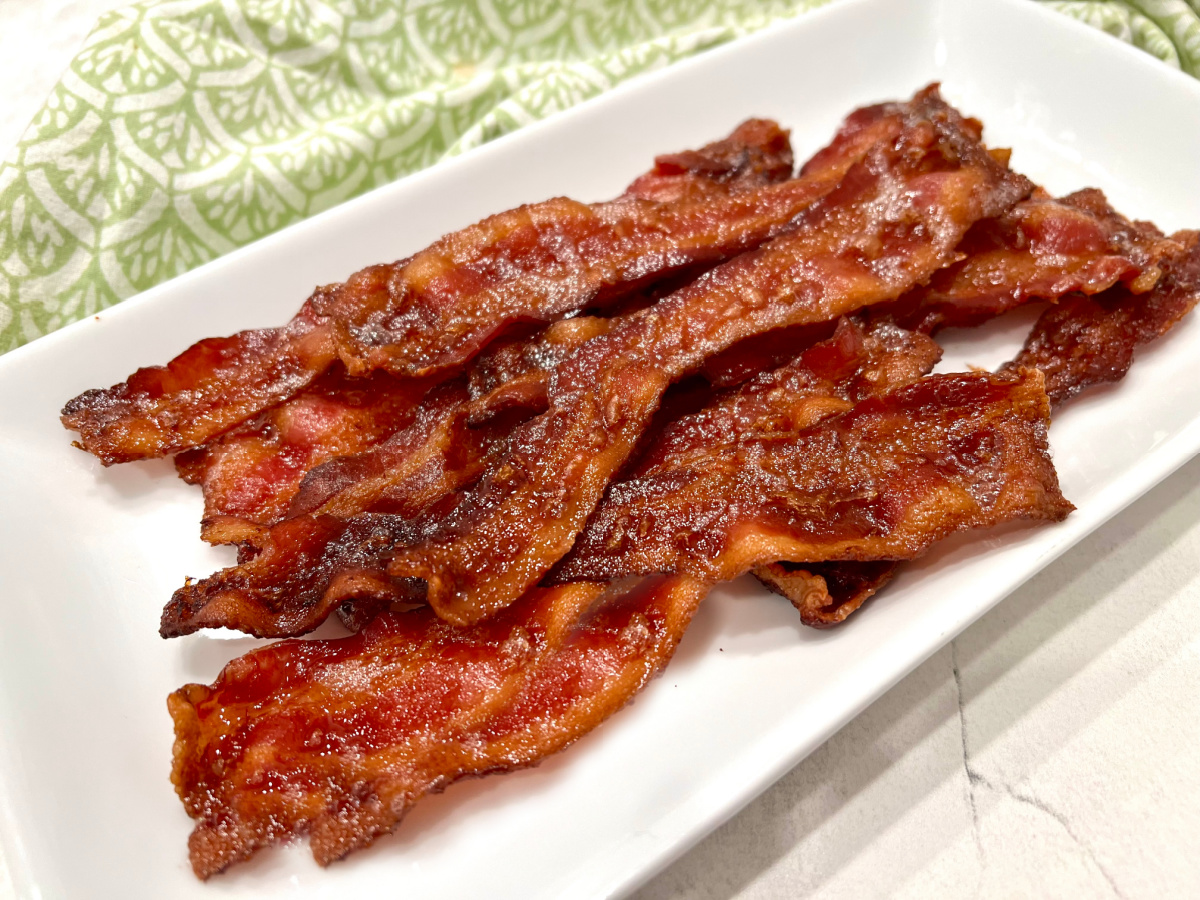 Once you cook bacon in the oven you will always cook bacon in the oven! Follow this simple recipe and learn How To Make Bacon In The Oven. An easy way to make perfect bacon every time! swirlsofflavor.com/how-to-cook-ba… via @SwirlsofFlavor