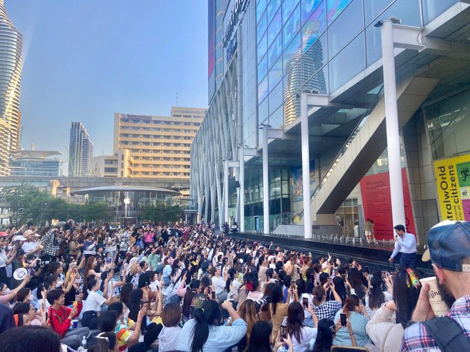 It’s been a long time since Apo had public event in Thailand. See the crowd waiting for him under the damn hot weather. OMG we all miss you so much na ka @Nnattawin1 Thank you everyone who came todayyyyyyy. All the best for yall 🙏 SUSTAINOVATIVE LIVING WITH APO