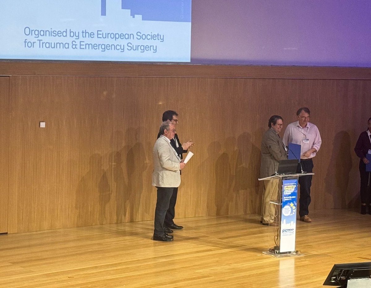 Crikey! Our poster about using virtual ward as a “third way” between emergency and elective streams for hot choles won a prize! Thanks to <a href="/estesonline/">European Society for Trauma & Emergency Surgery</a> and <a href="/elliotthaut/">Elliott R Haut, MD, PhD</a> for the recognition.