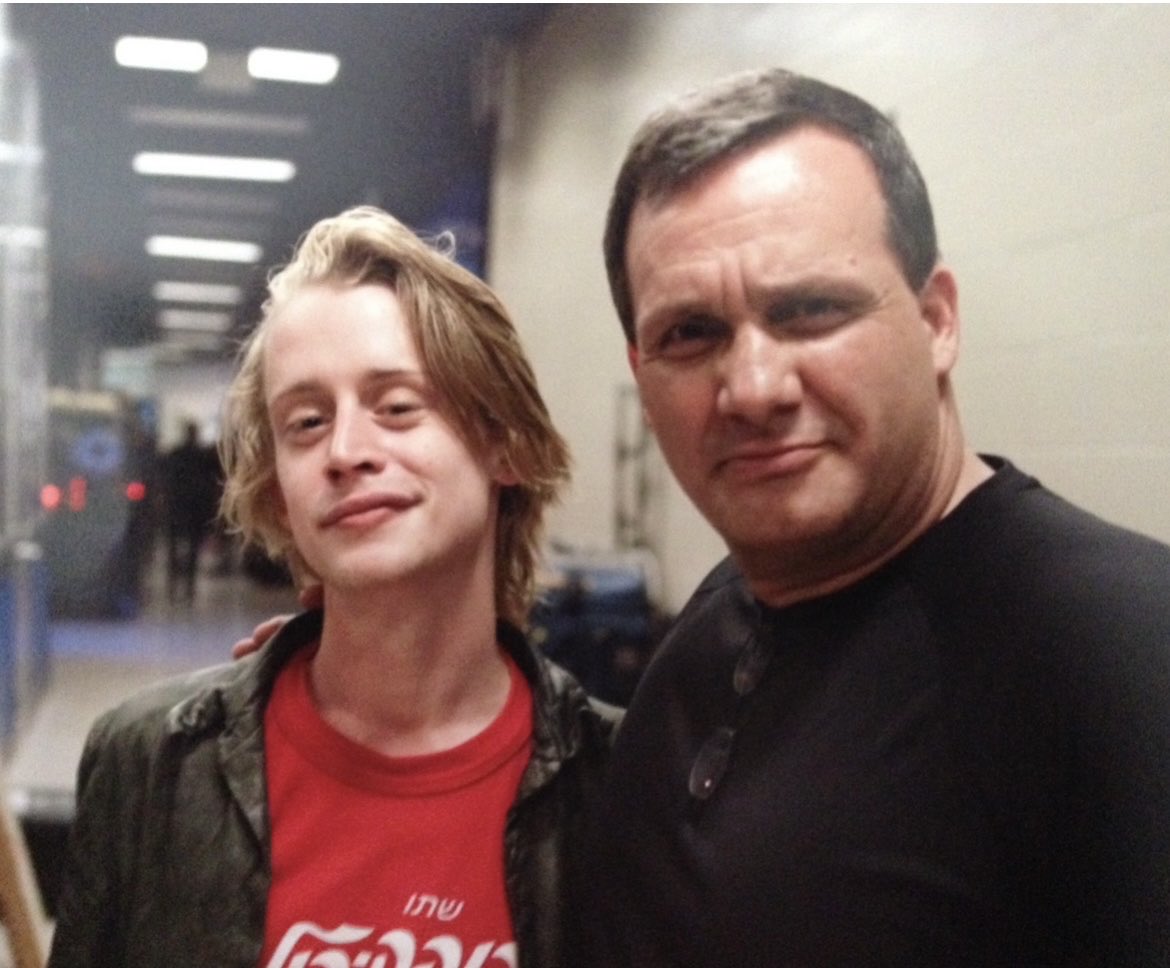 Remember HomeAlone? I never imagined I would meet and hang out with #MacaulayCulkin @WWE #GME Life is a magical journey 🙏