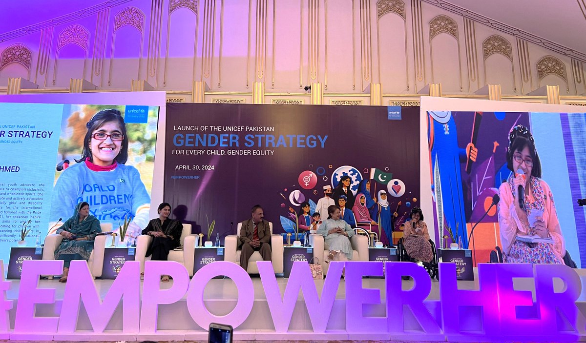 @UNICEF @ncswpk @veronjikho1 The panel discussion included different important voices including @unicef Pakistan Youth Advocate, @TaqwaAhmad2006 #EmpowerHer