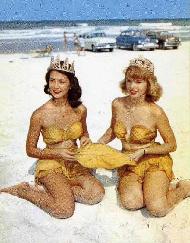 North Carolina tobacco queens in 'tobacco bikinis', 1950′s.