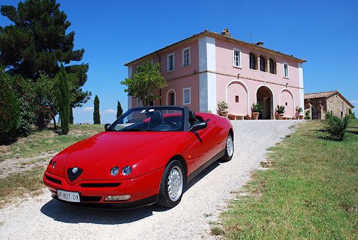 Alfa Romeo Spider
#Alfa #AlfaRomeo #AlfaRomeoSpider #classiccars #History #Italian