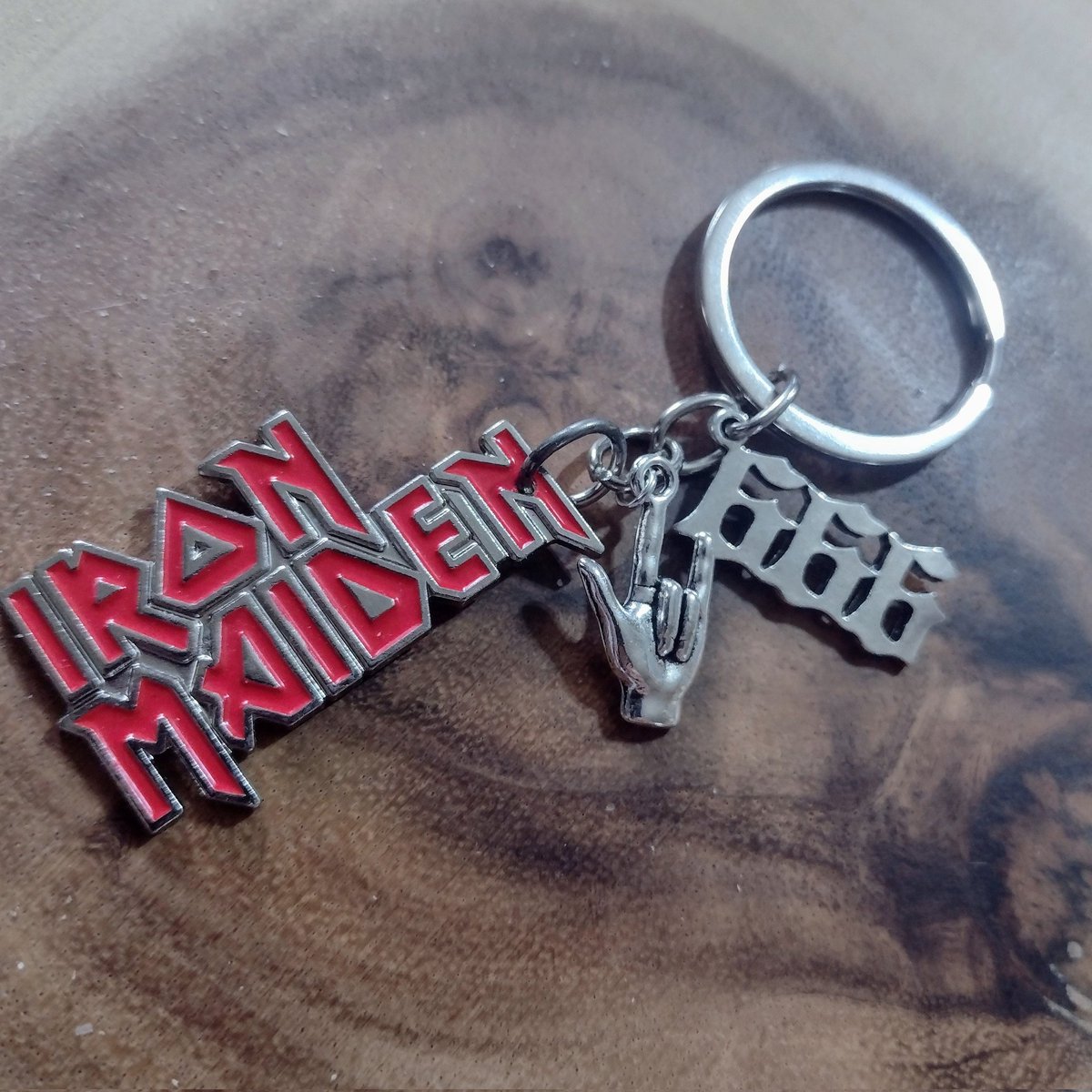 British heavy metal legends Iron Maiden 666 keychain thatcraftyfella.etsy.com/listing/170937… #ironmaiden #heavymetal #metal #metallica #rock #metalhead #brucedickinson #steveharris #uptheirons #music #davemurray #adriansmith #ironmaidenfan #nickomcbrain #guitar #mhhsbd #ironmaidenfans