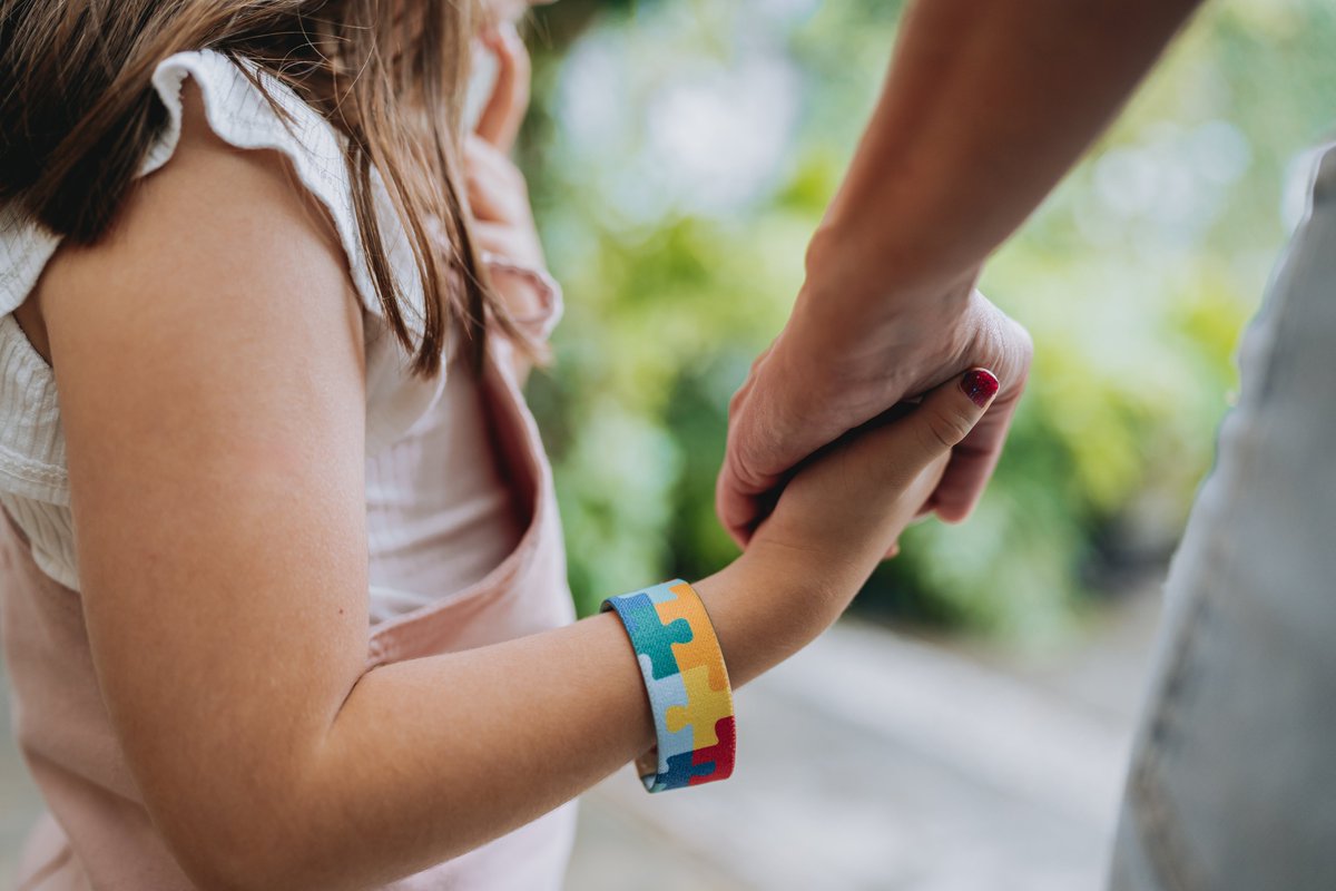 Researchers found that psychiatric disorders in both parents conveyed the highest risk of offspring #autism, followed by mothers and then fathers. The risk increased with the number of co-occurring disorders in parents, according to a new study in @LancetRH_Europe.