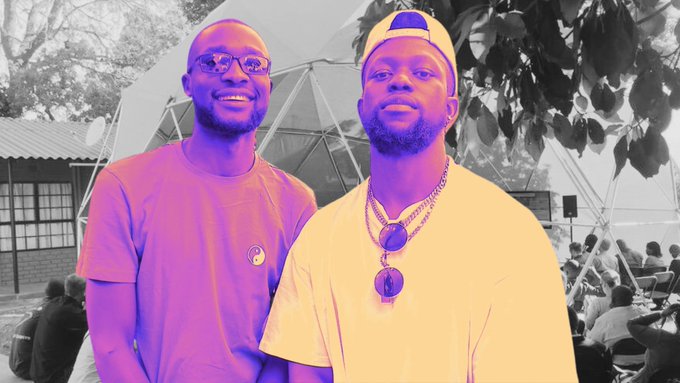 I have no words for these two, do we even deserve them or what they did at #BarsOnBars last sat at @MotoRepublik ?

It's a @MalcomMufunde & @raykaz7 world, we just happy to live in it💎💎💎💎💎

#ForTheCulture