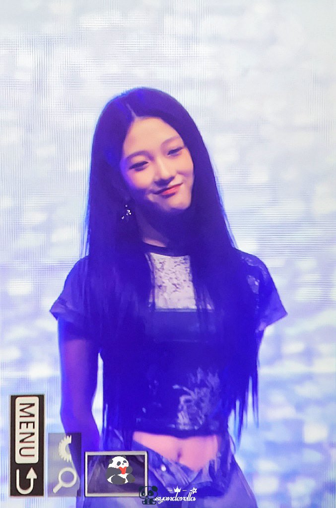 『Preview』240430 건양대 축제

#fromis_9 #프로미스나인 #이서연 #LeeSeoYeon