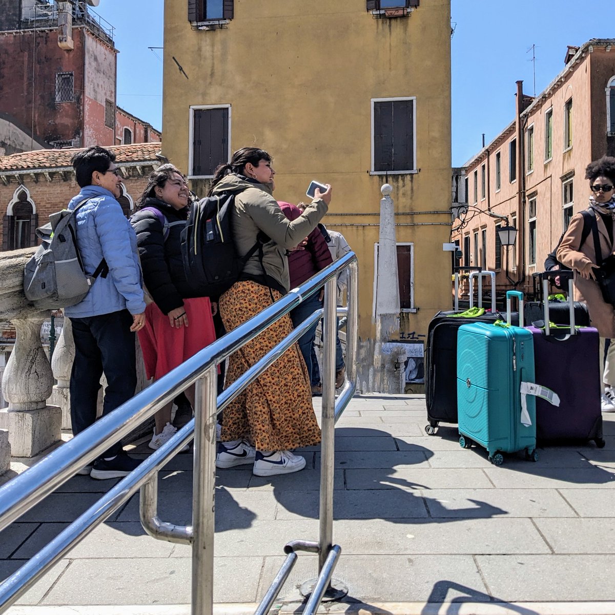 Selfie ingombrante #venezia #venice #veneziagram #veneziaunica #igersvenezia #veneziadavivere #travelphotography #venise #picoftheday #architecture