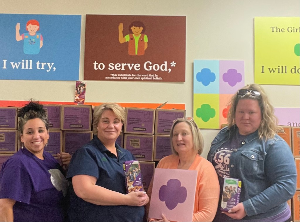 All this month, Girl Scouts has celebrated Month of the Military Child. We salute the children who support their military families. Connect with your local military families and communities and show them some love! #monthofthemilitarychild 💜