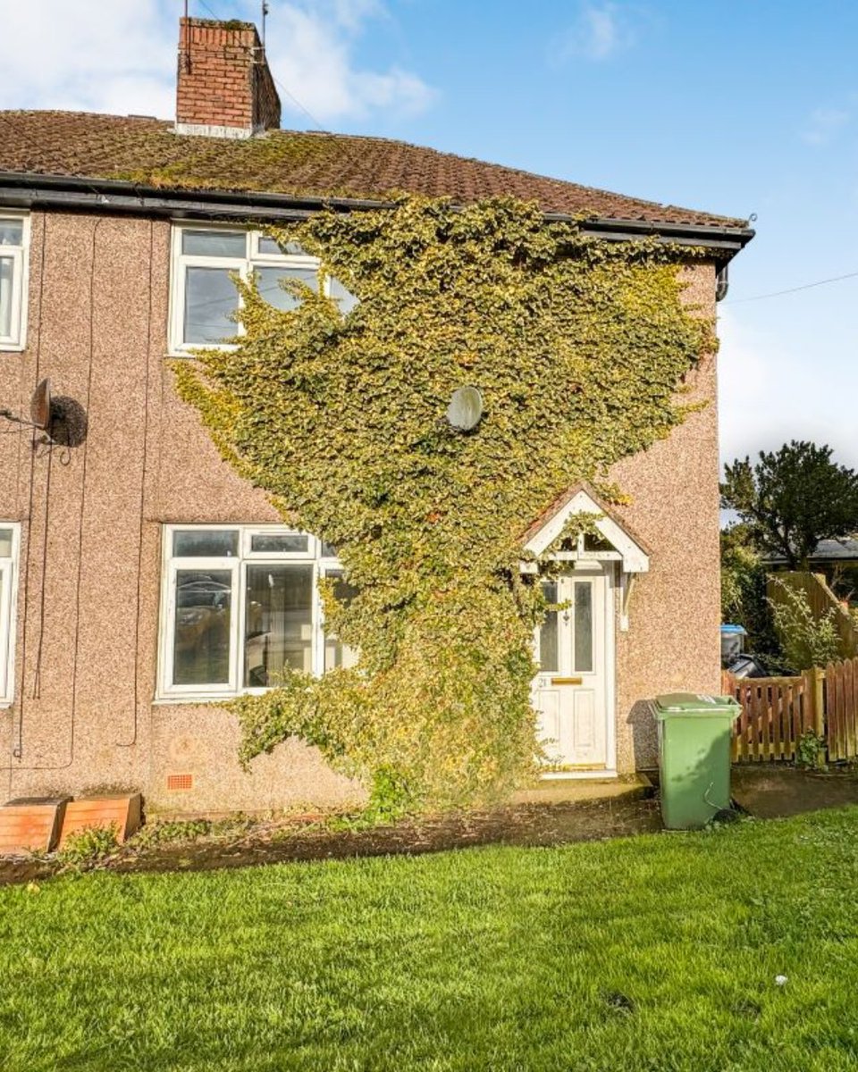 Let’s talk Lot 3️⃣8️⃣ - For Sale by Auction on 2nd May

📍 Bishop Auckland, County Durham
➡ £50,000+

Charming 3-bed home in Tow Law village with a lush garden, just waiting for your personal touch! Estimated rent: £600pcm.

👉 ow.ly/7Yi850RiiZe

#auction #propertyauction