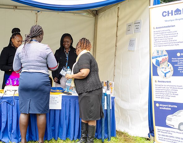 Visitors at the @CHAKGuesthouse exhibition stand at the CHAK Annual Health Conference 2024. @CHAKGuesthouse offers accommodation, training and restaurant services in a serene and quiet location within Nairobi.