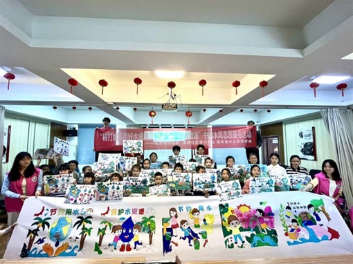 🎨 Local engagement through creative campaign on water-saving Explore how a campaign in the Hunan Province of China got more than 2000 locals engaged in writing, drawing and reflecting on #Water, #WaterConservation and water-saving habits 👉 bit.ly/3Udobfy