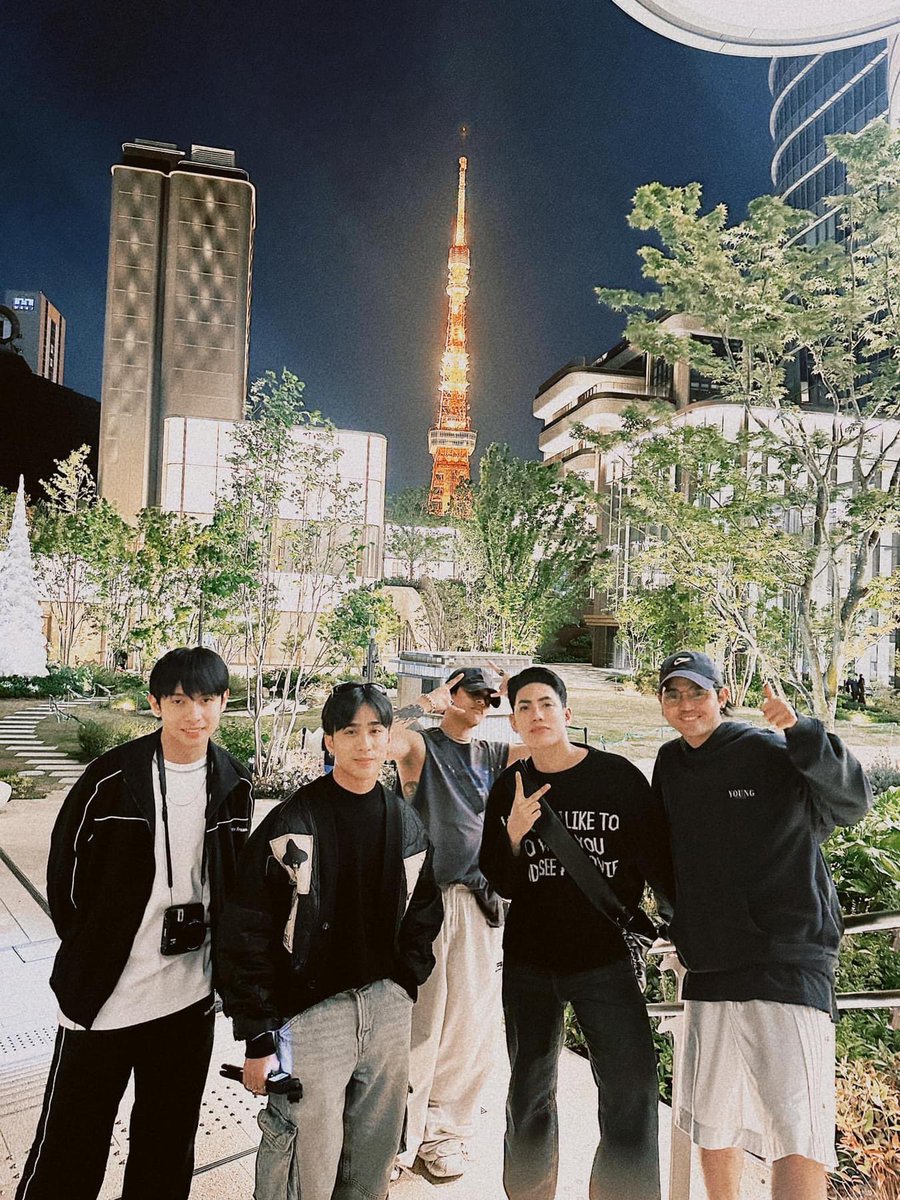 After their highly successgul #PagtatagJapan concert which was attended by various #Jpop artists, Pinoy pride #SB19 had the chance to tour and enjoy Azabudai Hills, a modern urban village in Tokyo. 📸: @officialsb19