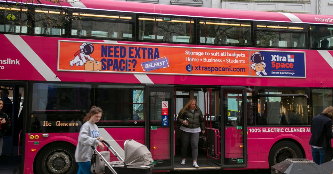 Bus provides more than enough space for Xtra Space 👨‍🚀 📦

Complete with service offering and striking to call action, this recent campaign from local storage company, #xtraspaceselfstorage, looks out of this world on Supersides. 

#selfstorage #storage #busadvertising #OOH