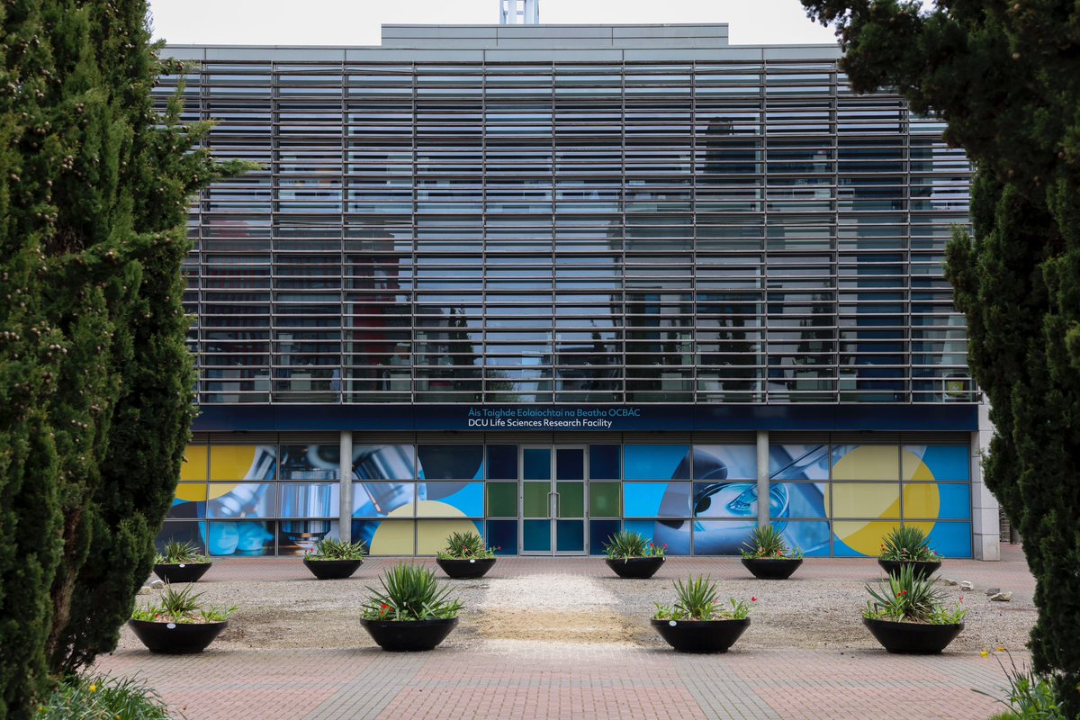 Good afternoon! We are at the launch of DCU's new Life Sciences Institute research centre. @DCU_LSI is a multidisciplinary research centre focused on the study of living organisms. For more info, you can visit the DCU Life Sciences Institute website at dcu.ie/lifesciences