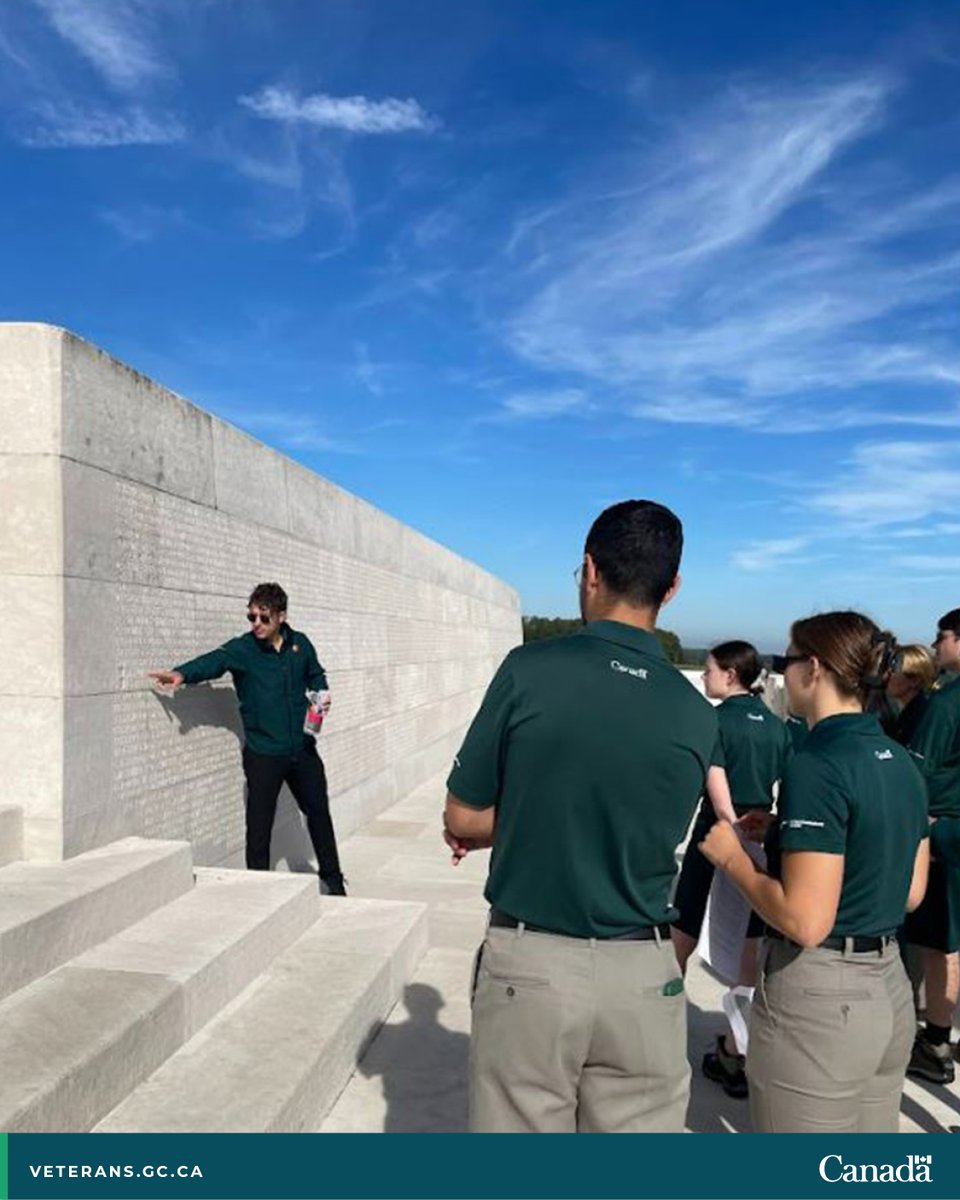 Are you a student interested in living and working in #France? You can apply to be a #StudentGuide at Canada's National Historic sites there.
 
The deadline to apply for the fall session is May 13, 2024. 📅
 
🔗 Learn more: ow.ly/mSh250RrbuF
 
#CanadaRemembers