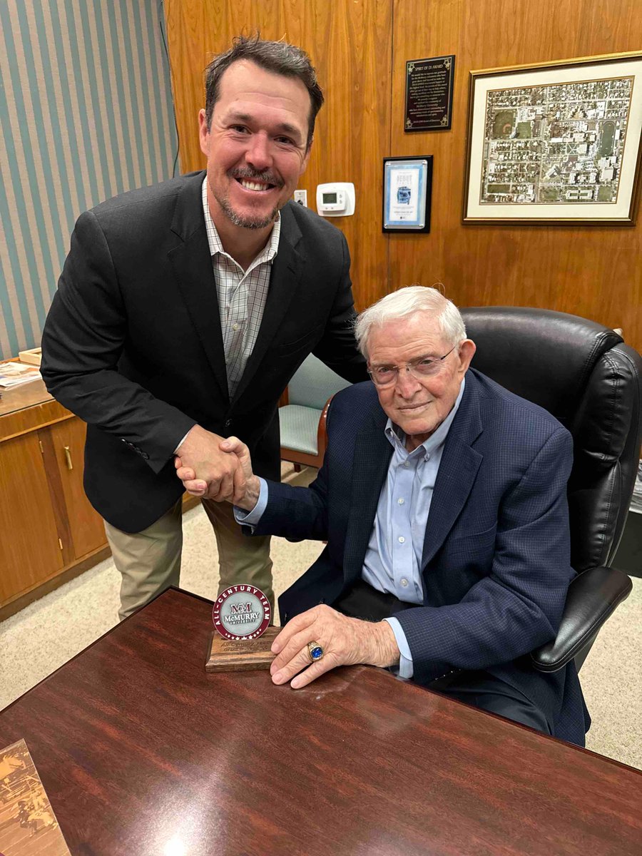 It’s always a great pleasure to have the legendary Coach Teaff on campus! McMurry Football All-Century Team and member of the prestigious McMurry 100! We’re all very grateful for his family’s generosity and his inspirational words.