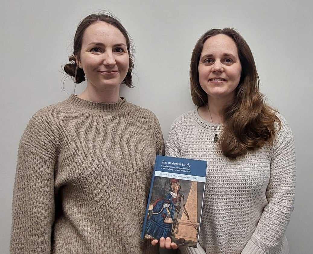 School of Archaeology & Ancient History (@archanchistleic) on Twitter photo Recently the <a href="/TobacHistory/">TobaccoHealthHistory</a> team were excited to attend the book launch of The Material Body! Their open-access chapter focuses on identity and tobacco-use in Industrial era England: manchesterhive.com/display/978152… Recently the <a href="/TobacHistory/">TobaccoHealthHistory</a> team were excited to attend the book launch of The Material Body! Their open-access chapter focuses on identity and tobacco-use in Industrial era England: manchesterhive.com/display/978152…