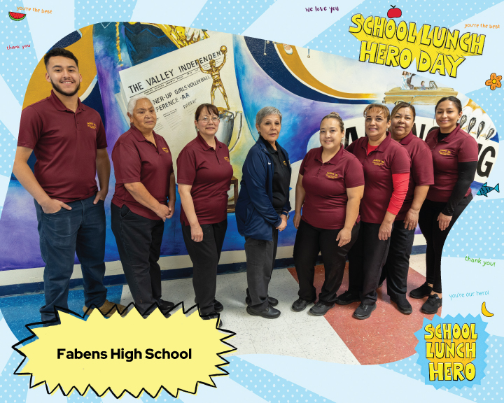 📣Attention, Wildcats 📣

Friday, May 3rd is #schoollunchheroday! Celebrate your amazing 🦸‍♀️🦸‍♂️ School Lunch Heroes! Show your cafeteria staff appreciation 💕 by bringing a card or artwork to your cafeteria this week.

Here are our FHS Lunch Heroes!

#SmallTownTough