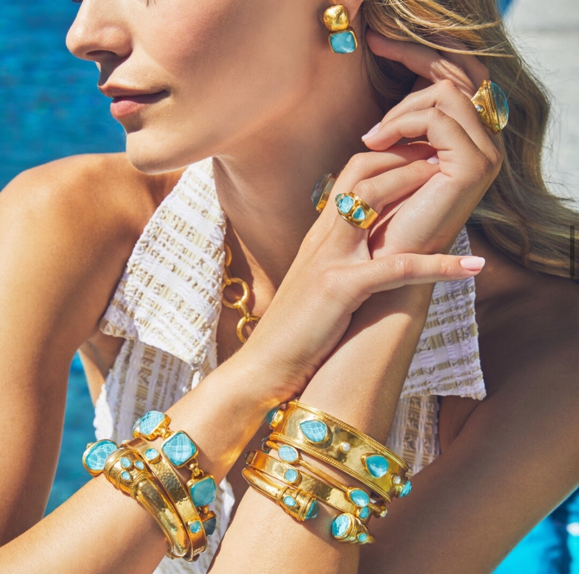 Captivating Capri Blue jewels, stacked & sparkling ✨by #JulieVos at #AlexandersJwlrs

#Armparty #CapriBlue #ResortJewels #24kGold #NewJewelry #JewelryCollection