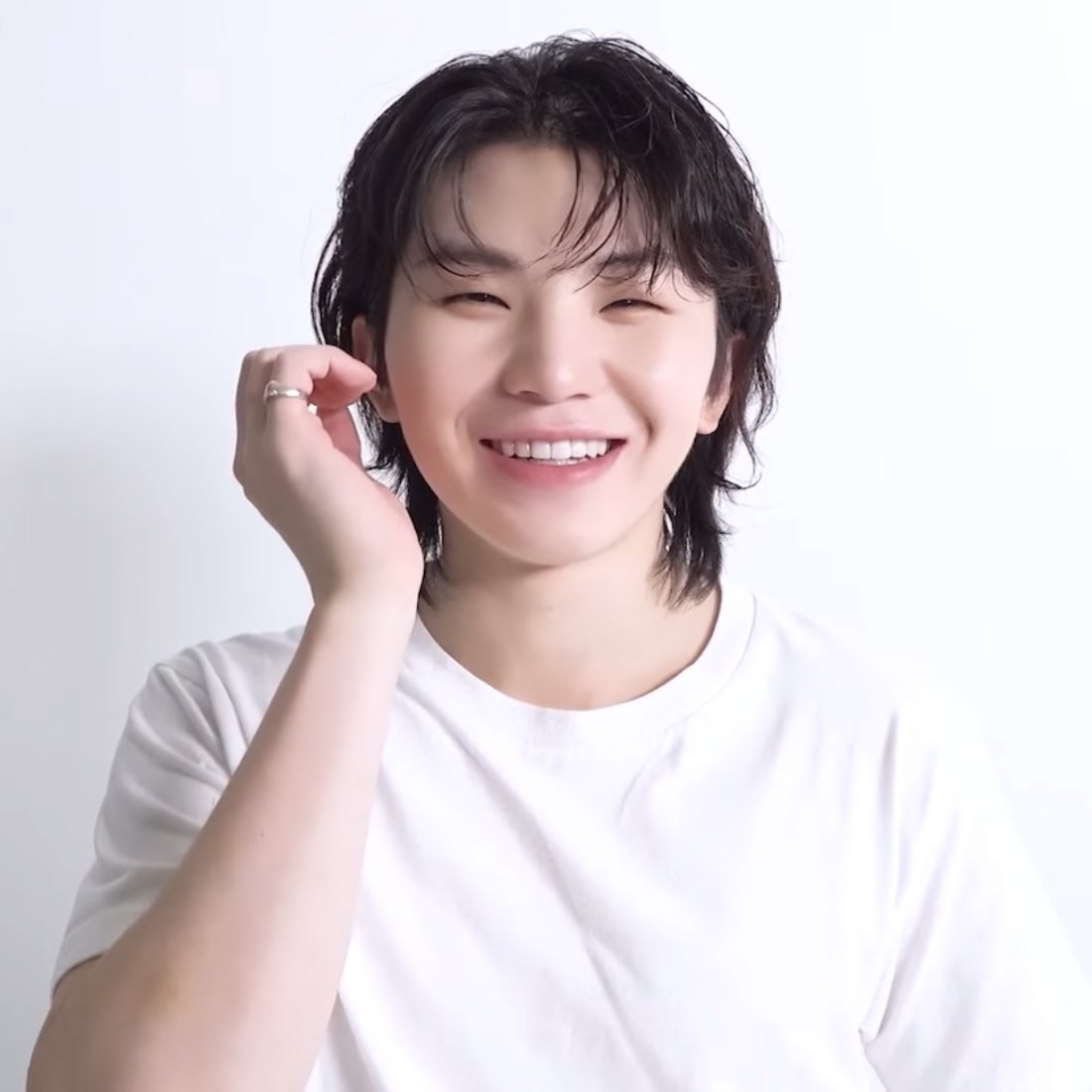 woozimedia's tweet photo. wooahae 🤍 https://t.co/OpcfDkRmuw