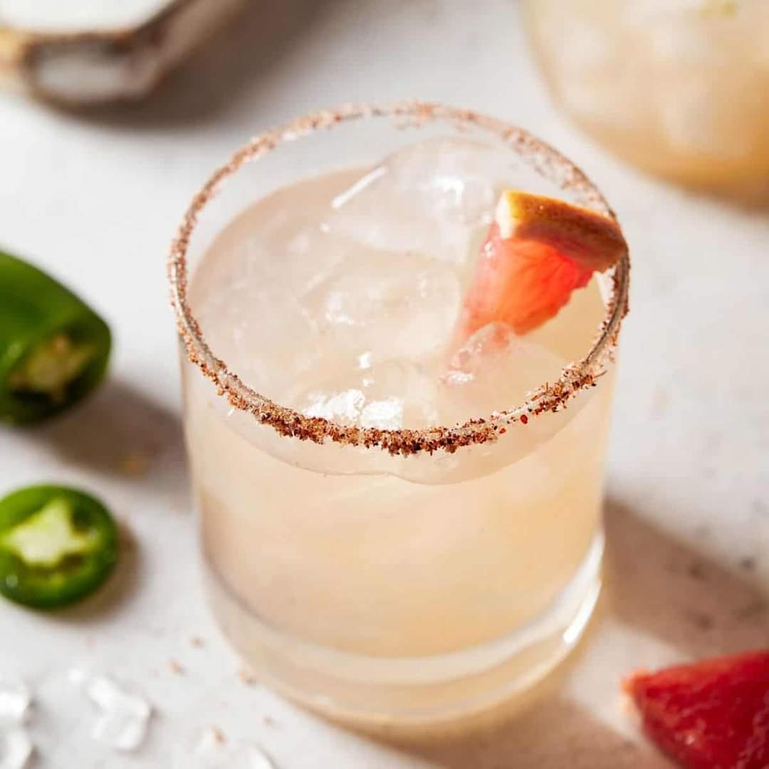 Tasty Tuesday ~ Spicy Grapefruit Margarita 🌶🐻

Celebrate Cinco de Mayo with this delicious and refreshing margarita! Make a batch or just one!

thebearofrealestate.com/2024/04/29/tas…

#TastyTuesday
#SpiceyGrapefruitMargarita
#CincodeMayo
#BearofRealEstate