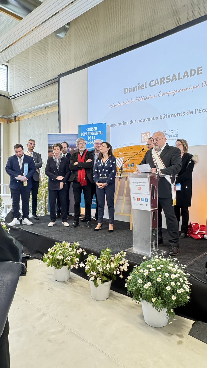 Emilienne Poumirol (@e_poumirol) on Twitter photo Inauguration des nouveaux bâtiments de L' EcoCampus des <a href="/Compagnons_Oc/">Compagnons_Occitanie</a> :
➡️ valorisation de la mixité générationelle, sociale et territoriale,
➡️ passion et maîtrise des métiers pour un apprentissage dynamique et efficace. Inauguration des nouveaux bâtiments de L' EcoCampus des <a href="/Compagnons_Oc/">Compagnons_Occitanie</a> :
➡️ valorisation de la mixité générationelle, sociale et territoriale,
➡️ passion et maîtrise des métiers pour un apprentissage dynamique et efficace.