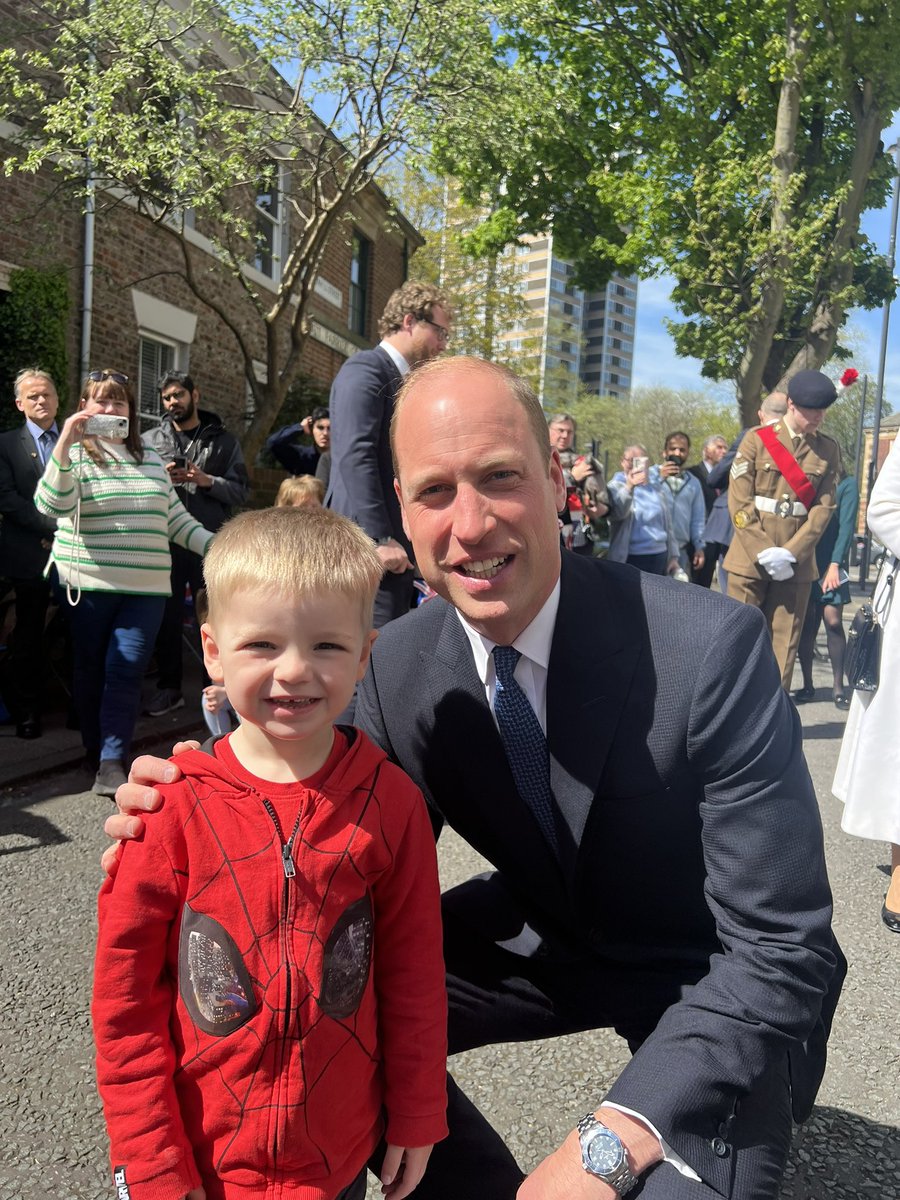 What an honour for Price William to meet the Future King/Spiderman Maxi today in Newcastle 👑 #PriceWilliam #RoyalFamily #PrinceofWales @ChronicleLive