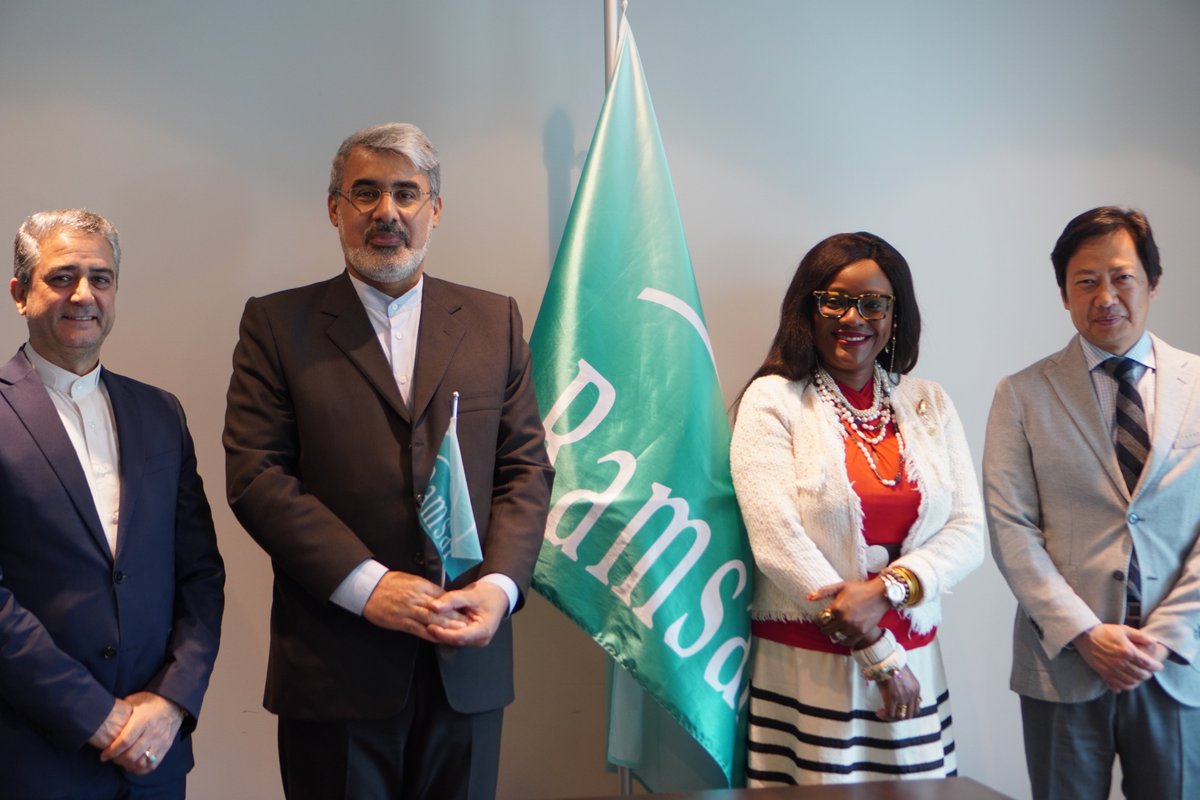 RamsarConv's tweet photo. Today Ambassador @AliBahreini5, Permanent Representative of the Islamic Republic of Iran to the United Nations in Geneva, and Minister Amir Akhlaghi paid a courtesy visit to the Secretary General @MumbaMusondam, underscoring the crucial importance of wetland conservation. https://t.co/ruZyjMOQVc