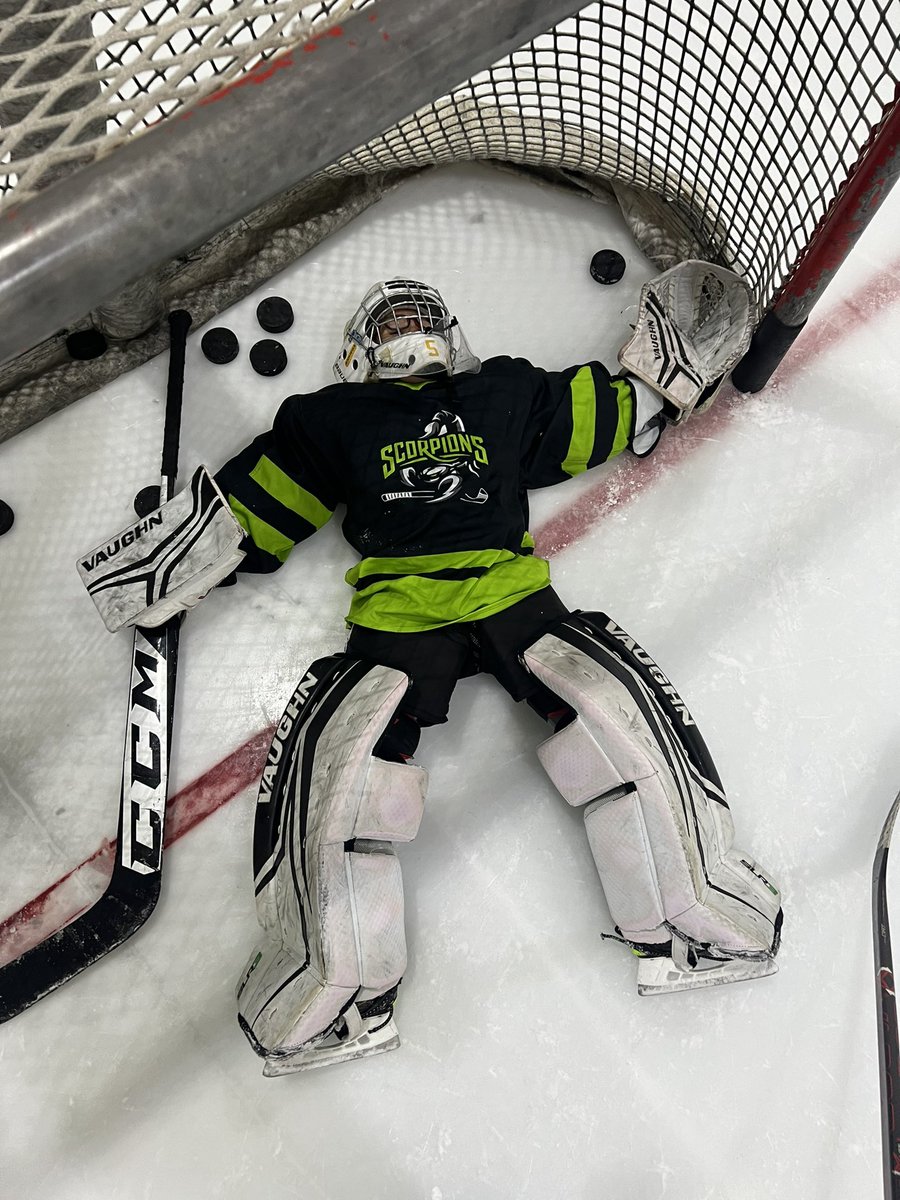 snowmangoalies's tweet image. One very tired little scorpion 🦂 #snowmangoaltending #privateinstruction #goalie #hockey #ice #skill #development #scorpions #arizona
