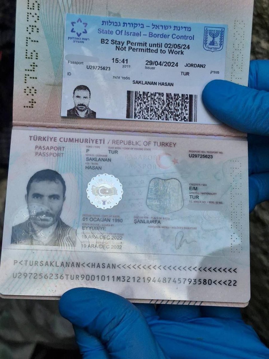 HurDavaPartisi's tweet photo. Genel Sekreterimiz Şahzade Demir'in Hasan Saklanan'ın Kudüs'te işgalci çetelere yönelik eylemi hakkındaki açıklaması:

“Türkiye vatandaşı Hasan Saklanan kardeşimizin şehadetini tebrik ediyor,  ailesine başsağlığı diliyorum.

İşgal güçlerinin 207 gündür Gazze'de işlediği katliamlar tüm dünyada infial oluşturacak seviyeye gelmiştir. Elinde imkan olanlar bu hususta sonuç alıcı bir şey yapmayınca Hasan kardeşimiz de siyonistleri kendi yöntem ve imkanlarıyla cezalandırmak istemiştir.  Rabbim makamını ali eylesin…”