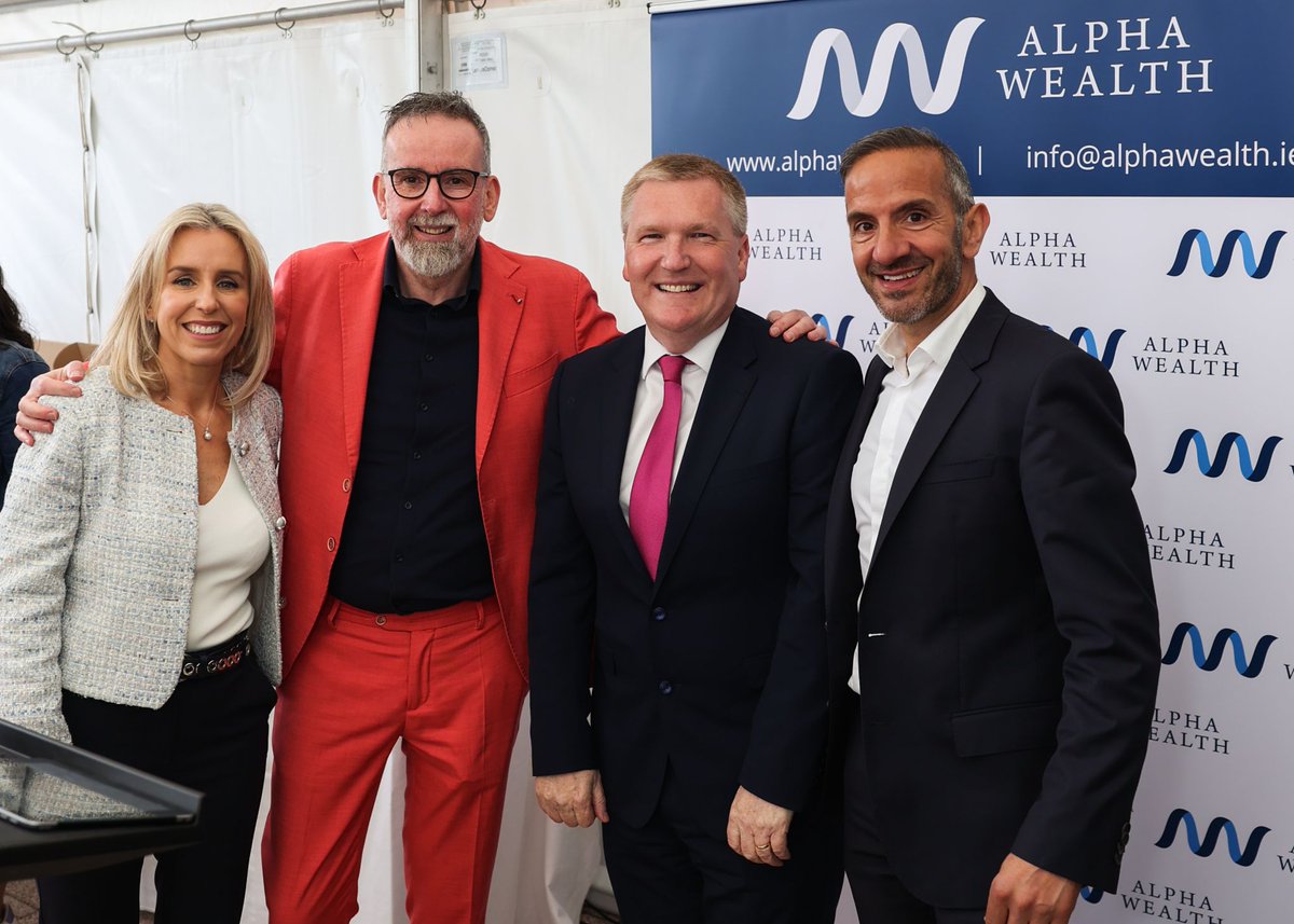 Congratulations to the team at @Alphawealthcork on the milestone of reaching their 10th birthday! I was pleased to join them at Eastgate on Friday to mark the occasion alongside the one and only @Askaudreylike