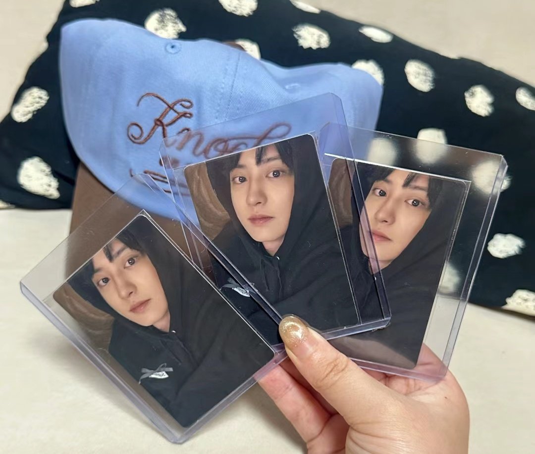 The Chanyeol photocard from the Knockin' On Your Heart Ball Cap MD 🥹🤍 cr: iyaoyoyo