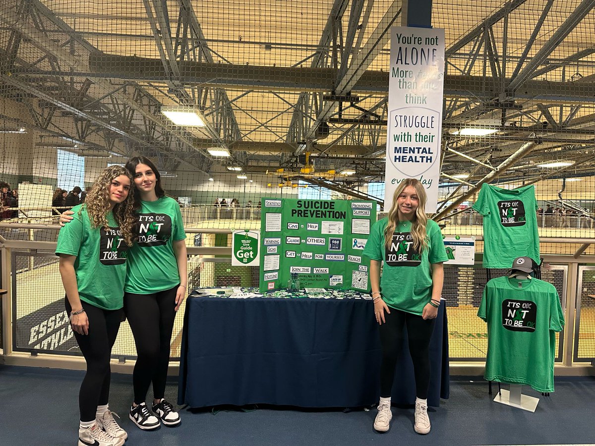 Heath Fair is underway and our Health Assisting students are promoting Mental Health Awareness!#EssexTechHealthFair #AgEdu #CareerTechEd #HawkTalk #CreateEncouragePromoteDevelop #ENSATS