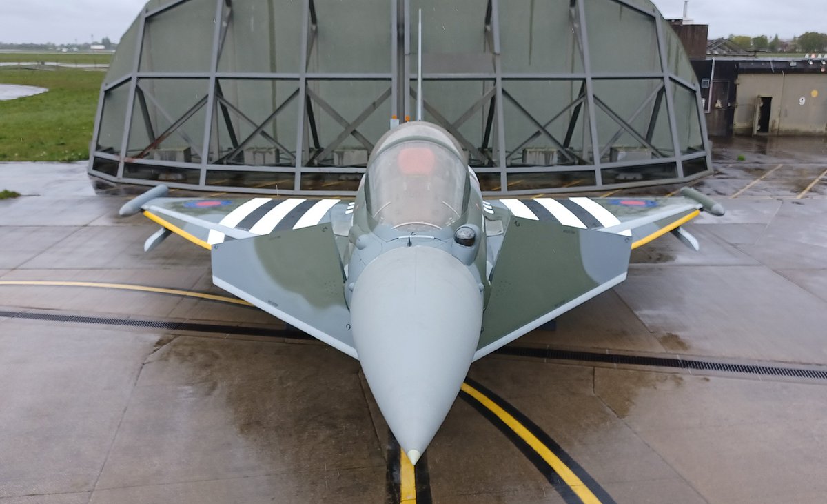 How I designed a D-Day paint scheme for a £90 million Typhoon fighter aircraft hushkit.net/2024/04/30/how…