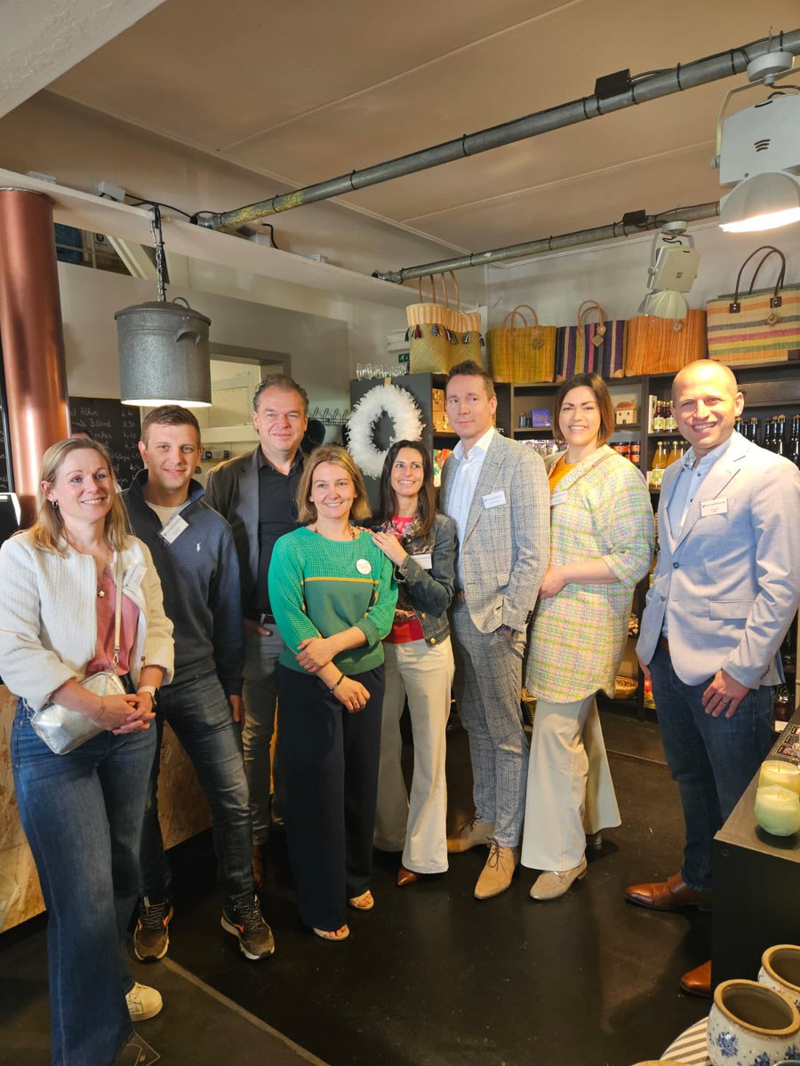 AnTongeren's tweet photo. Lokale partnerschappen in Zuid-Limburg om activering naar werk te stimuleren! @vdab_be @vvsg @jobrouns1 https://t.co/KEyU1bR8cM