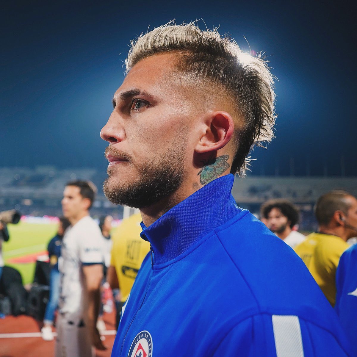 Historia_Azul's tweet photo. El martes es perfecto para recordar la grandeza de Cruz Azul. ⭐️
¡Que la pasión por este equipo nunca se apague! 🔥
#LaMáquinaEsMásQueUnEquipo #CruzAzulEsHistoria #MartesAzul https://t.co/Ujszl4duWz