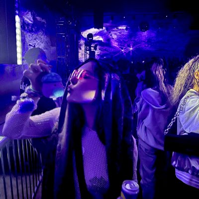 haleytheratking's tweet photo. #NewProfilePic #thecaverns @johnsummit 🫶🏼🍄🪩 https://t.co/TAi6UpkPnn