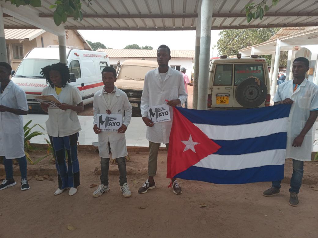 Desde tierras africanas viva el 1ro de mayo. #BMCGuineaBissau #Cubacooperagb @unidad_central