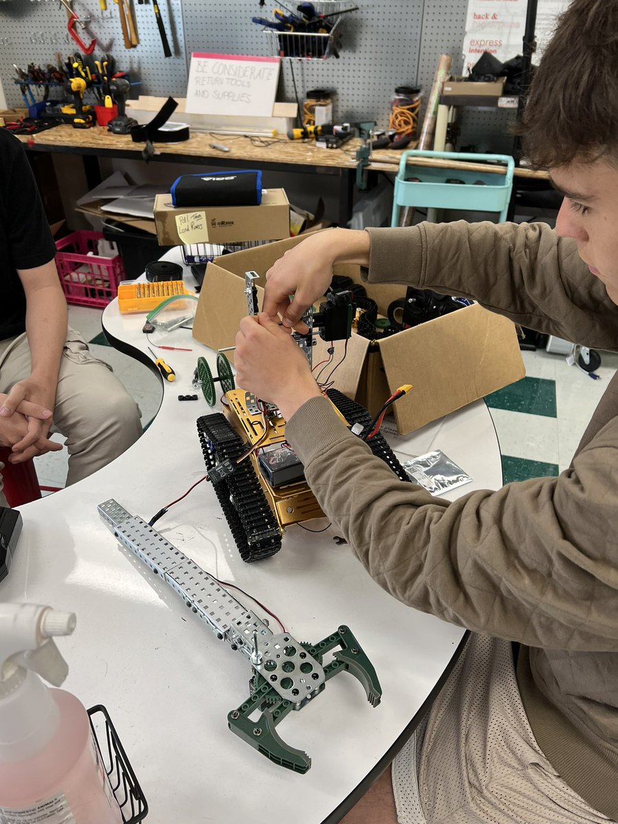 QVHS Physics students are troubleshooting, practicing, and innovating in their Sea Air Land Challenge teams. Excitement is building to pitch and test their designs…competition Thursday!