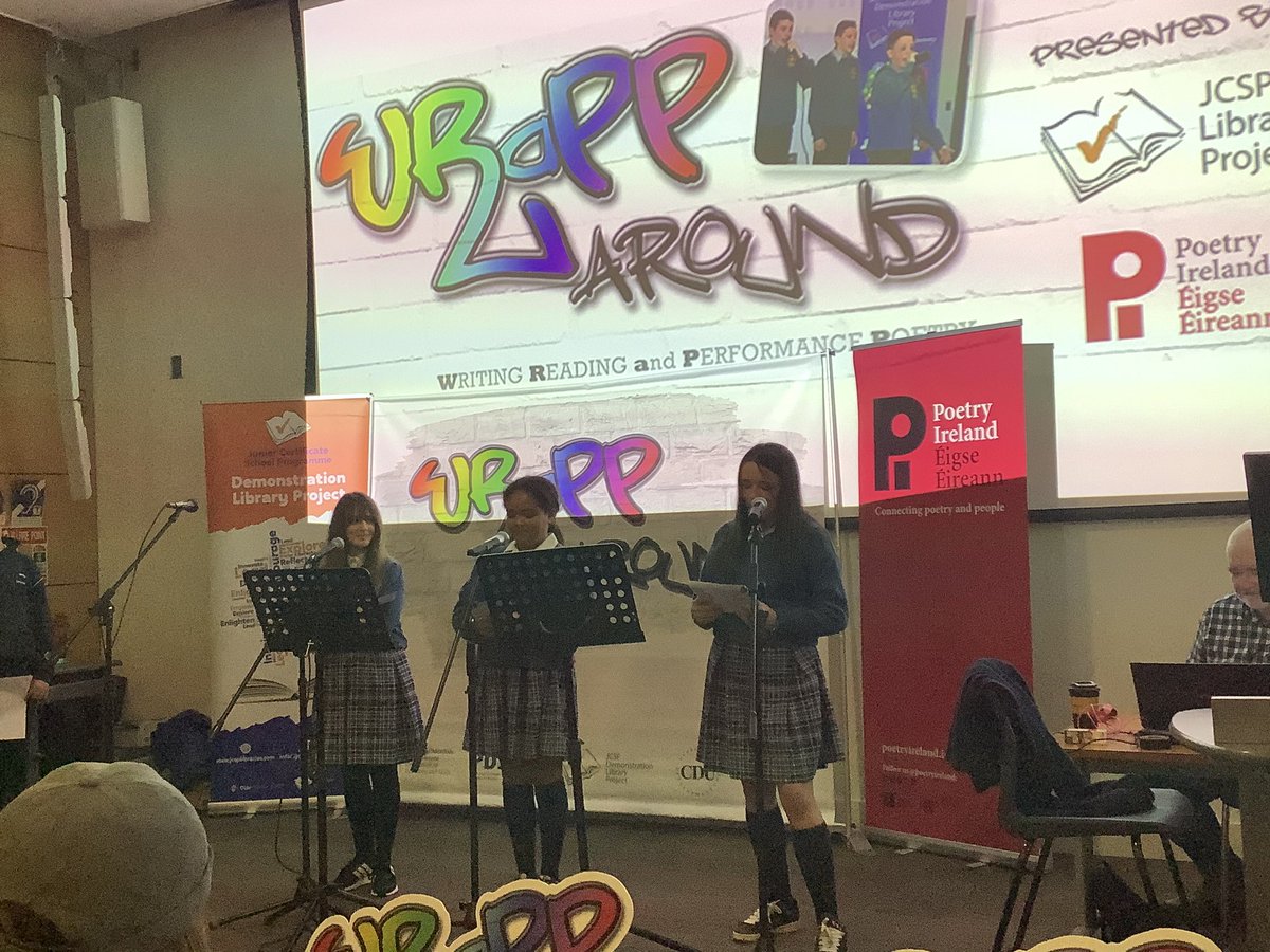 ellenfieldlib's tweet image. Well done to all the great performers @jcsplibraries #WRaPParound today @tcddublin powerful, poignant, funny! Proud of our  @ellenfieldcc students!