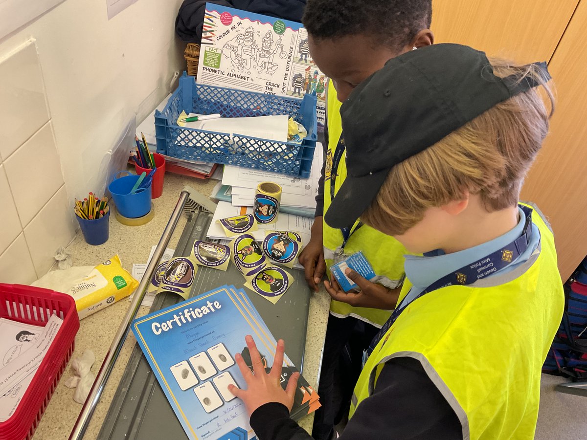 Mount Street Primary School and Nursery (@mountstreetplym) on Twitter photo Today, Year 4 completed their mini police programme <a href="/PlymouthVPC/">Plymouth Police Cadets</a> . PC Debs Hart presented their journey to Years 2&3. They were awarded certificates & were finger printed! Ramadan was given a 'Very Important Picker' award by the Clean Our Patch Team - our outstanding citizen Today, Year 4 completed their mini police programme <a href="/PlymouthVPC/">Plymouth Police Cadets</a> . PC Debs Hart presented their journey to Years 2&3. They were awarded certificates & were finger printed! Ramadan was given a 'Very Important Picker' award by the Clean Our Patch Team - our outstanding citizen