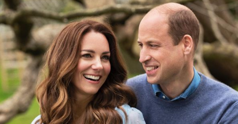 jacarandafm's tweet photo. LOOK: Prince William and Kate share never-before-seen picture.
#JacaDrive #DriveWithRobAndRoz