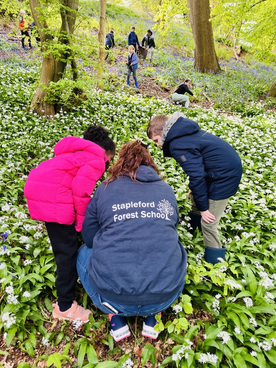 2/2 We had a brilliant time and raised money for the school. Thanks to those who have sponsored the children and to those that helped on the day. We couldn't do things like this without your support 📷