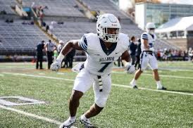 amari_jackson07's tweet photo. After a great conversation with @coachferranteVU, I am blessed to have received an offer from Villanova University💙🖤 #GoWildcats @NovaFootball @CoachPagan @CoachD_Johnson https://t.co/51WZr2hx3t