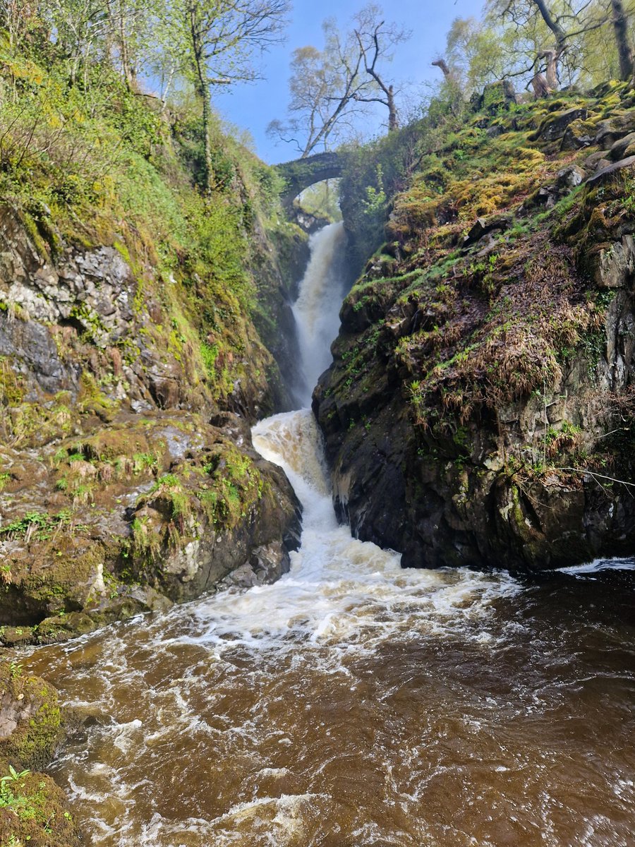 CumbriaLocal's tweet photo. A different office view today!! Fantastic day networking with the Lake District National Park Partnership https://t.co/RNRUFY70Qx
