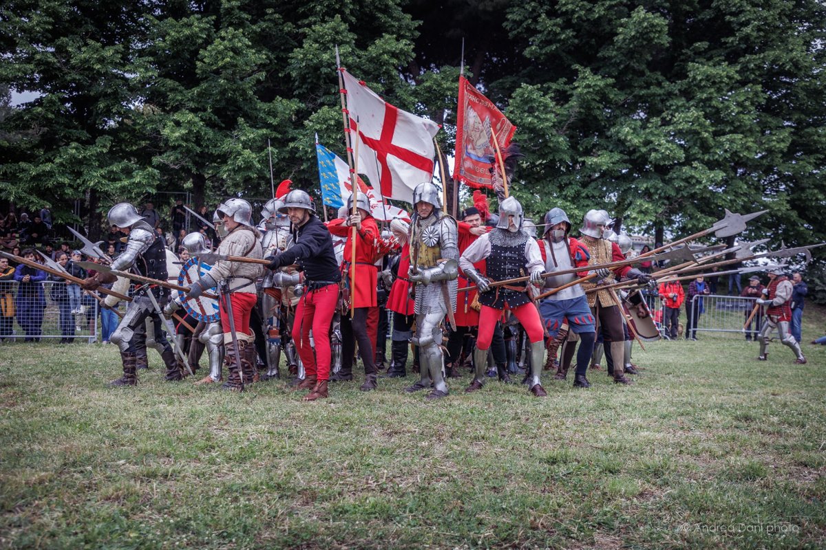 #Tuscany #Medieval #Festival is an extraordinary event that will bring you on a fascinating journey to the heart of the Middle Ages in the evocative Fortezza Nuova (New Fortress) in #Livorno, from May 10 to May 12.
More info: bit.ly/Livorno-Mediev…