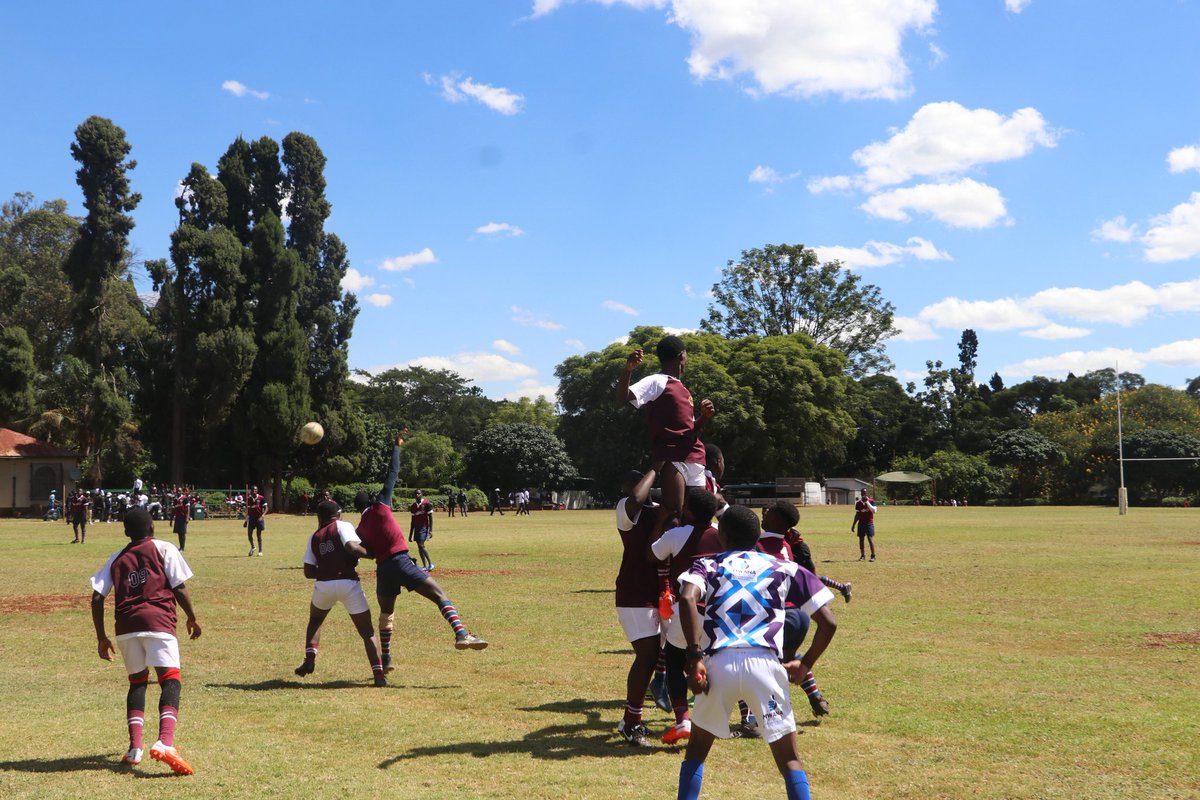 Talking drug and substance abuse during the Mwana Group Rugby Festival. Drug and substance abuse are stealing the future of many young people. Lets take control and eliminate this scourge. #EndDrugAbuse