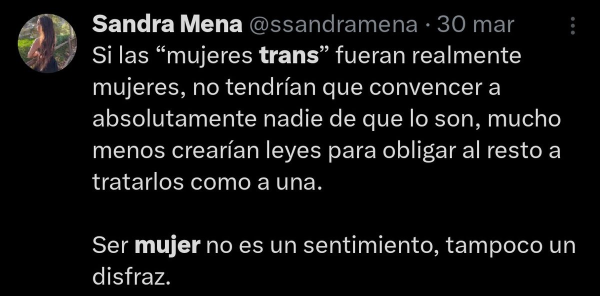 *Un hombre se pinta las uñas* -Eso es de mujeres, no eres un hombre 🤬😡😨😠 *Mujeres trans existen en su diversidad* -Por mucho que te pintes e intentes disfrazarte, sigues siendo un hombre 😡🤬😨😠 ¿En qué quedamos?